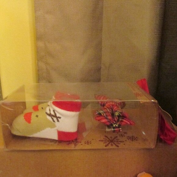 Christmas RISING STAR 0-12 Month Infant Girl Headwrap & 1 Pair Socks -NEW W TAGS - Picture 3 of 3